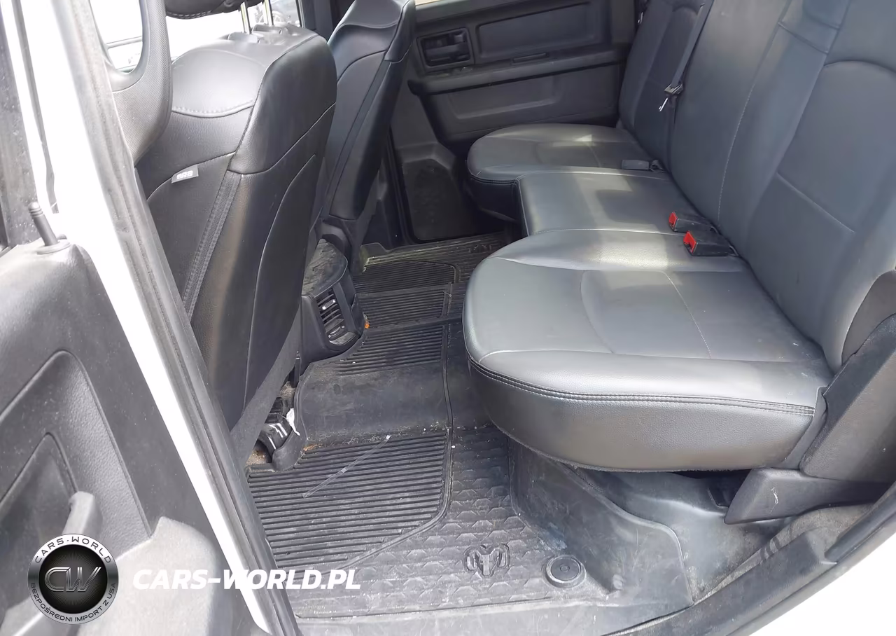 2023 Ram 3500 Tradesman 4X4 8' Box VIN:3C63R3GL2PG546008 - 7