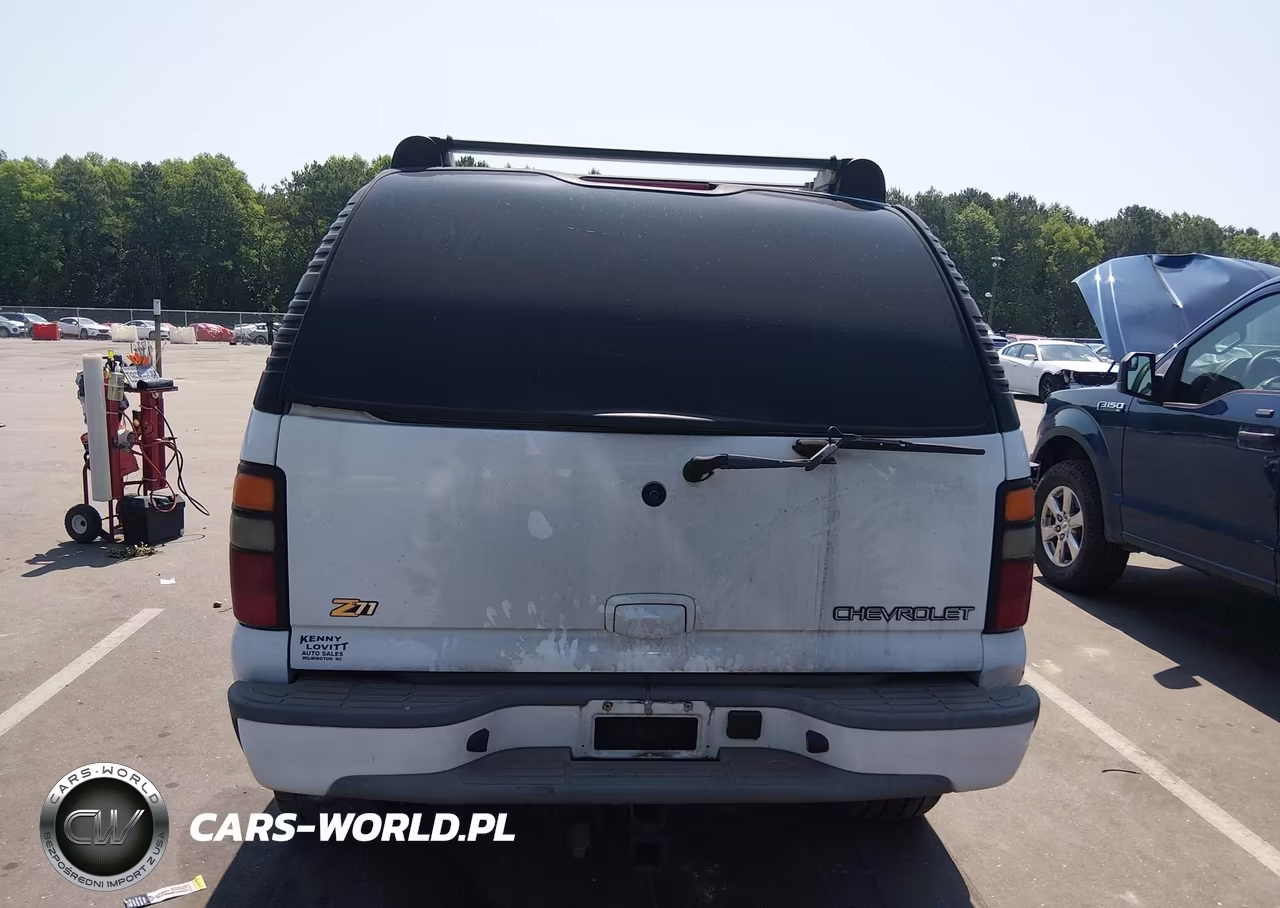 2004 Chevrolet Tahoe Z71 VIN:1GNEK13T44R308891 - 16