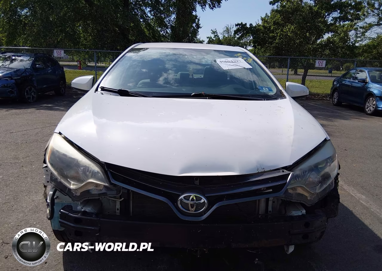 2016 Toyota Corolla Le VIN:2T1BURHE7GC705377 - 12