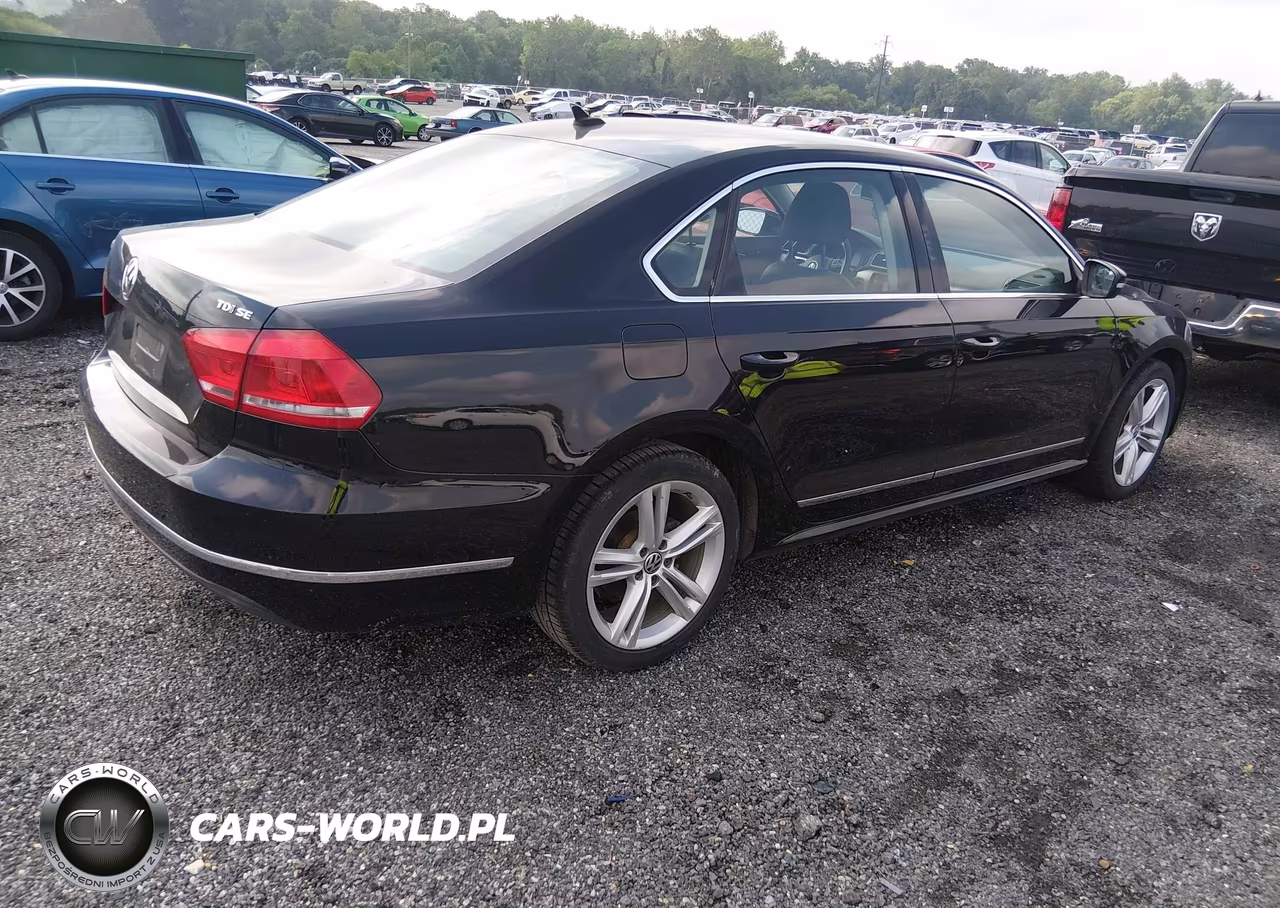 2013 Volkswagen Passat 2.0L Tdi Se VIN:1VWBN7A35DC055413 - 4
