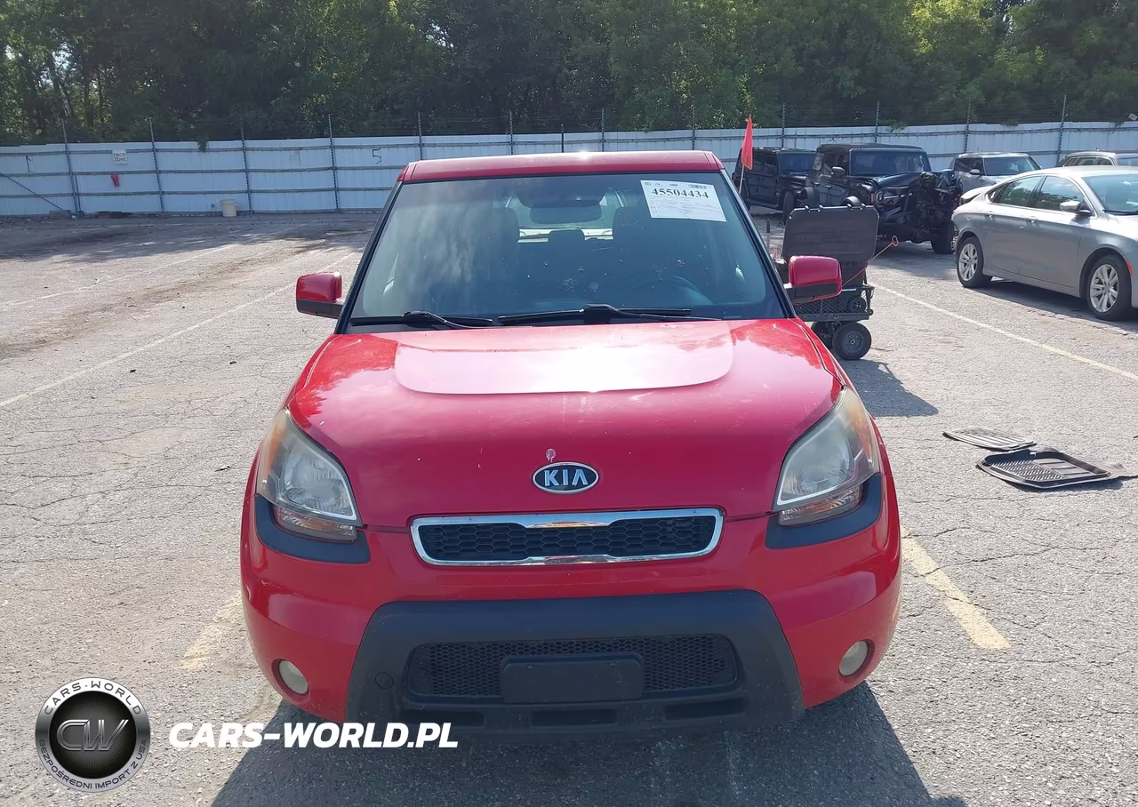 2011 Kia Soul + VIN:KNDJT2A22B7236666 - 12