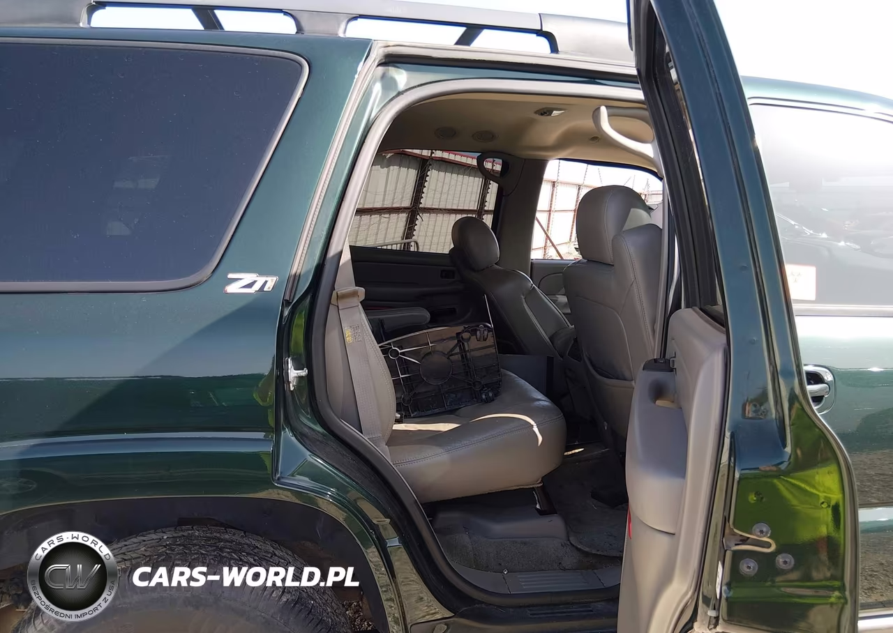 2004 Chevrolet Tahoe Z71 VIN:1GNEK13Z24R185578 - 8