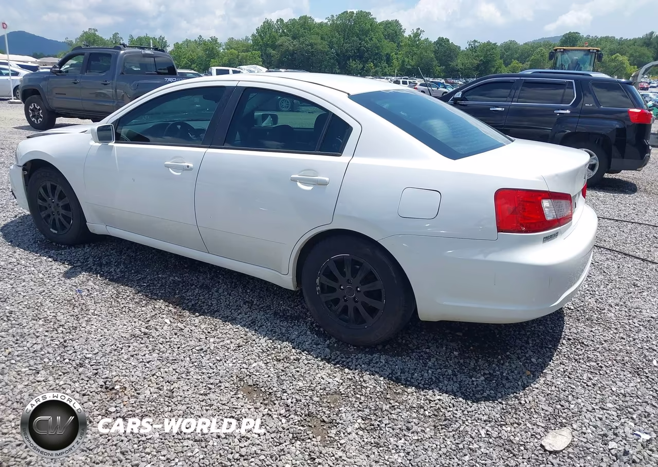2011 Mitsubishi Galant Fe VIN:4A32B2FF9BE030272 - 3