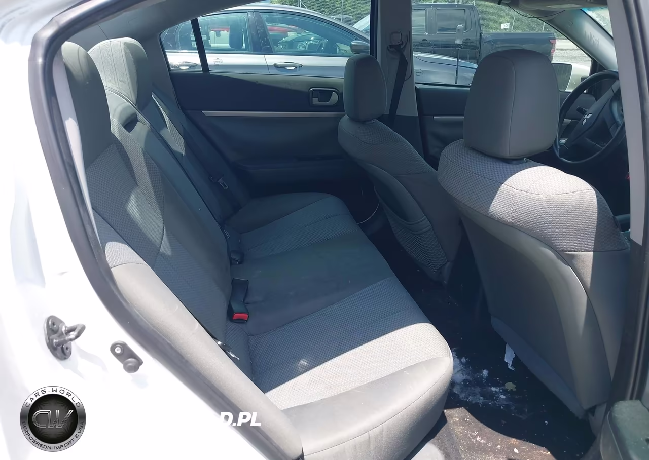 2011 Mitsubishi Galant Fe VIN:4A32B2FF9BE030272 - 8