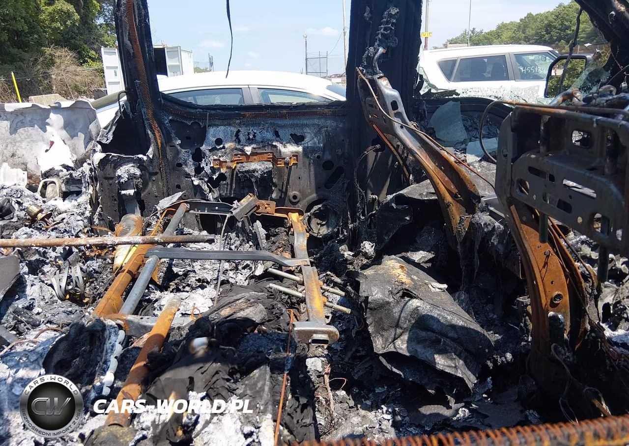 2019 Ford F-150 Xlt VIN:1FTEW1E53KFD24672 - 8