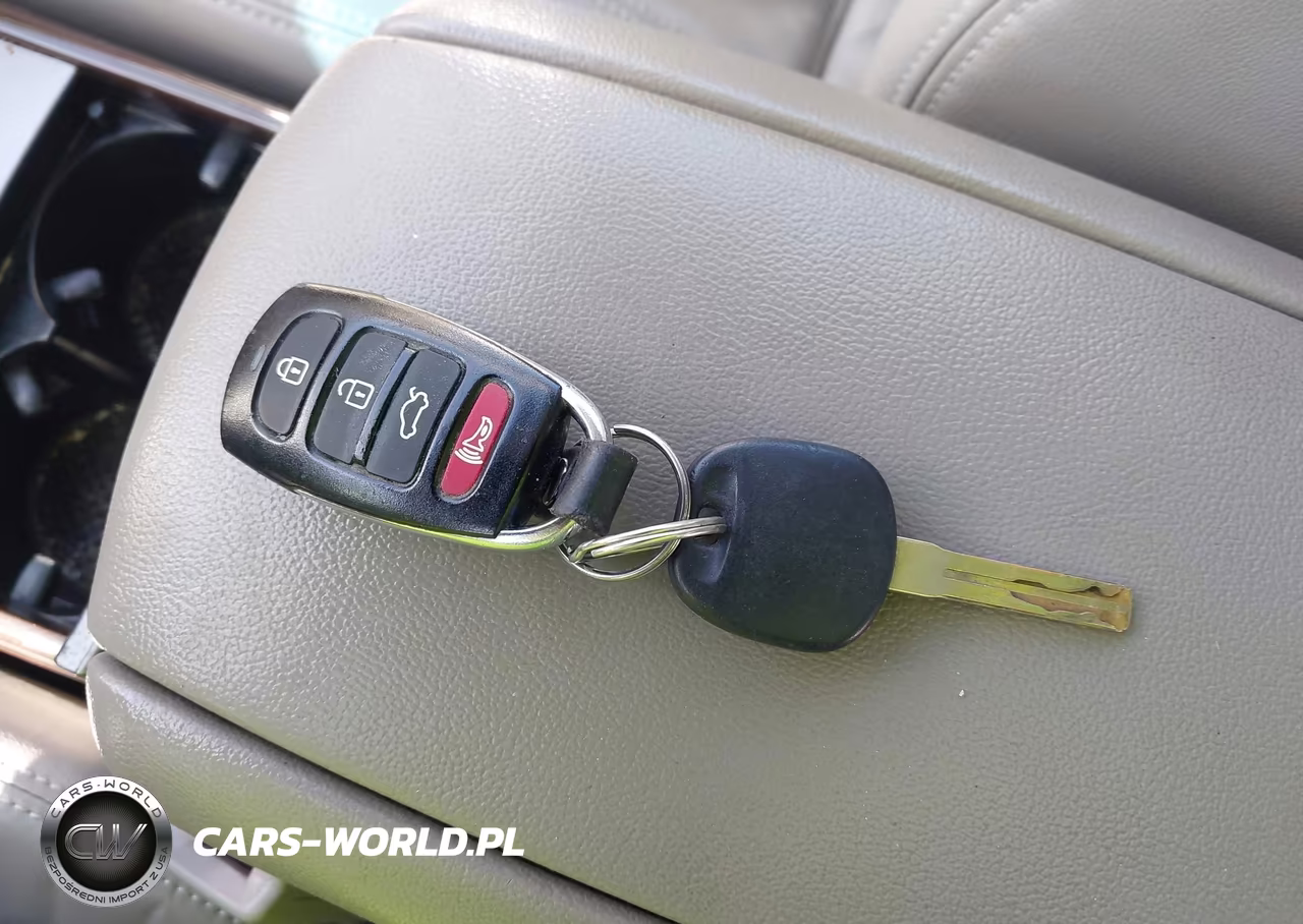 2009 Hyundai Azera Limited VIN:KMHFC46F19A339986 - 11