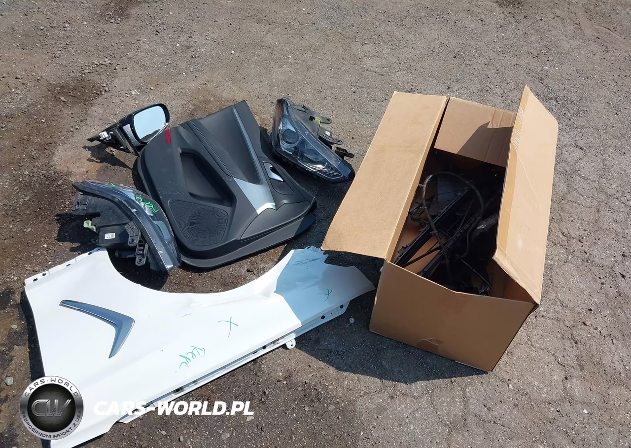 2020 Genesis G70 2.0T Rwd VIN:KMTG64LA4LU060032 - 12