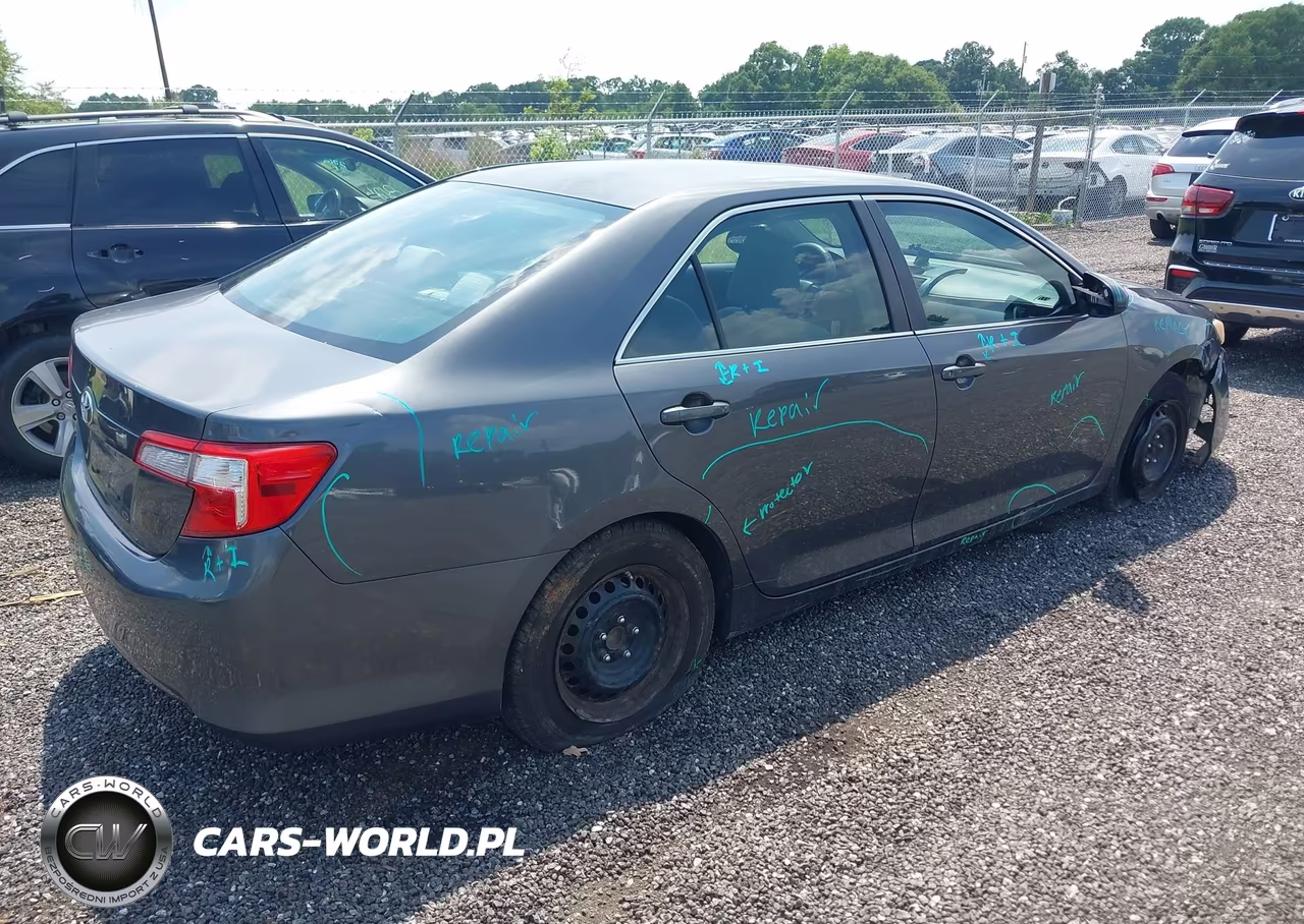 2012 Toyota Camry L VIN:4T1BF1FK2CU573139 - 4