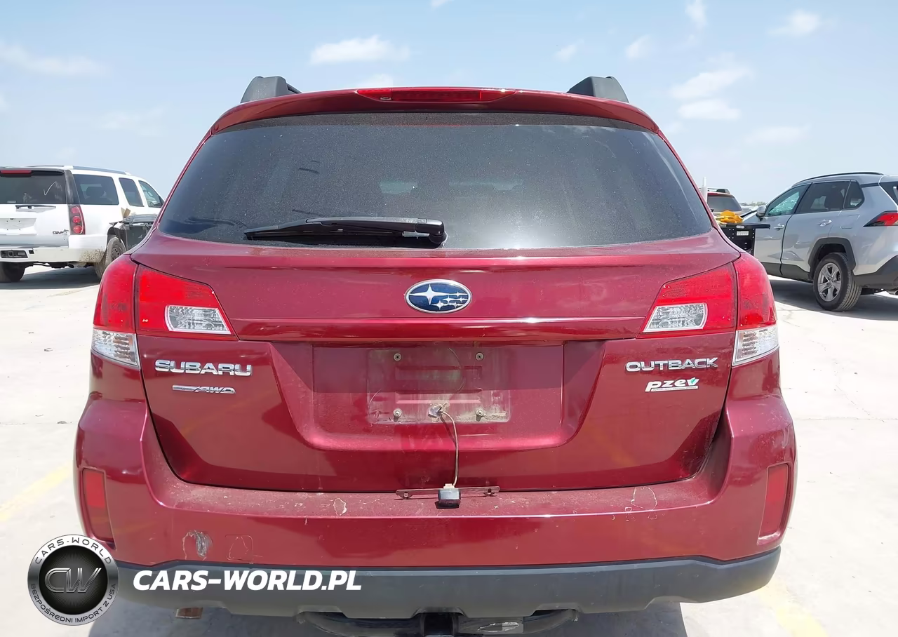 2011 Subaru Outback 2.5I Premium VIN:4S4BRBCC3B3421904 - 16