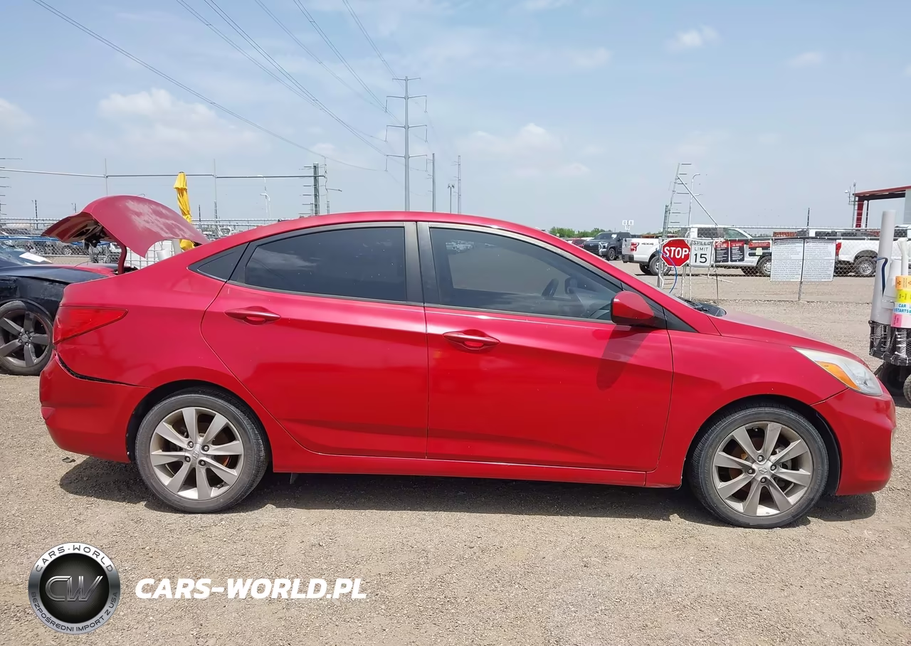 2014 Hyundai Accent Gls VIN:KMHCU4AE5EU761668 - 13