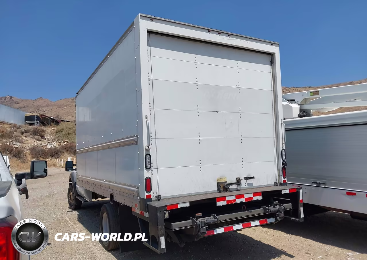 2016 Ford F-450 Chassis Xl-Xlt VIN:1FDUF4GY6GEB89037 - 3