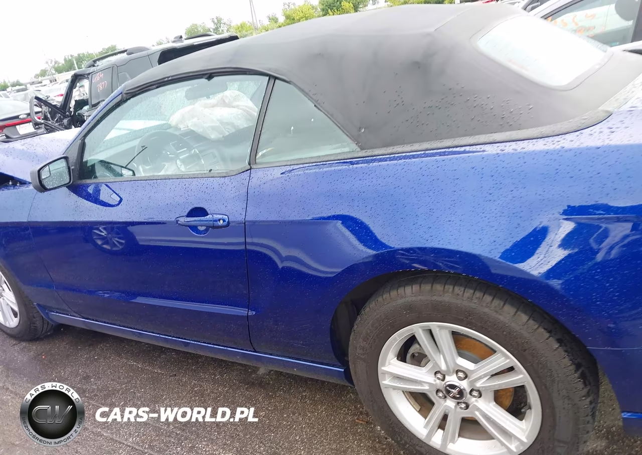 2014 Ford Mustang V6 VIN:1ZVBP8EM5E5224743 - 15