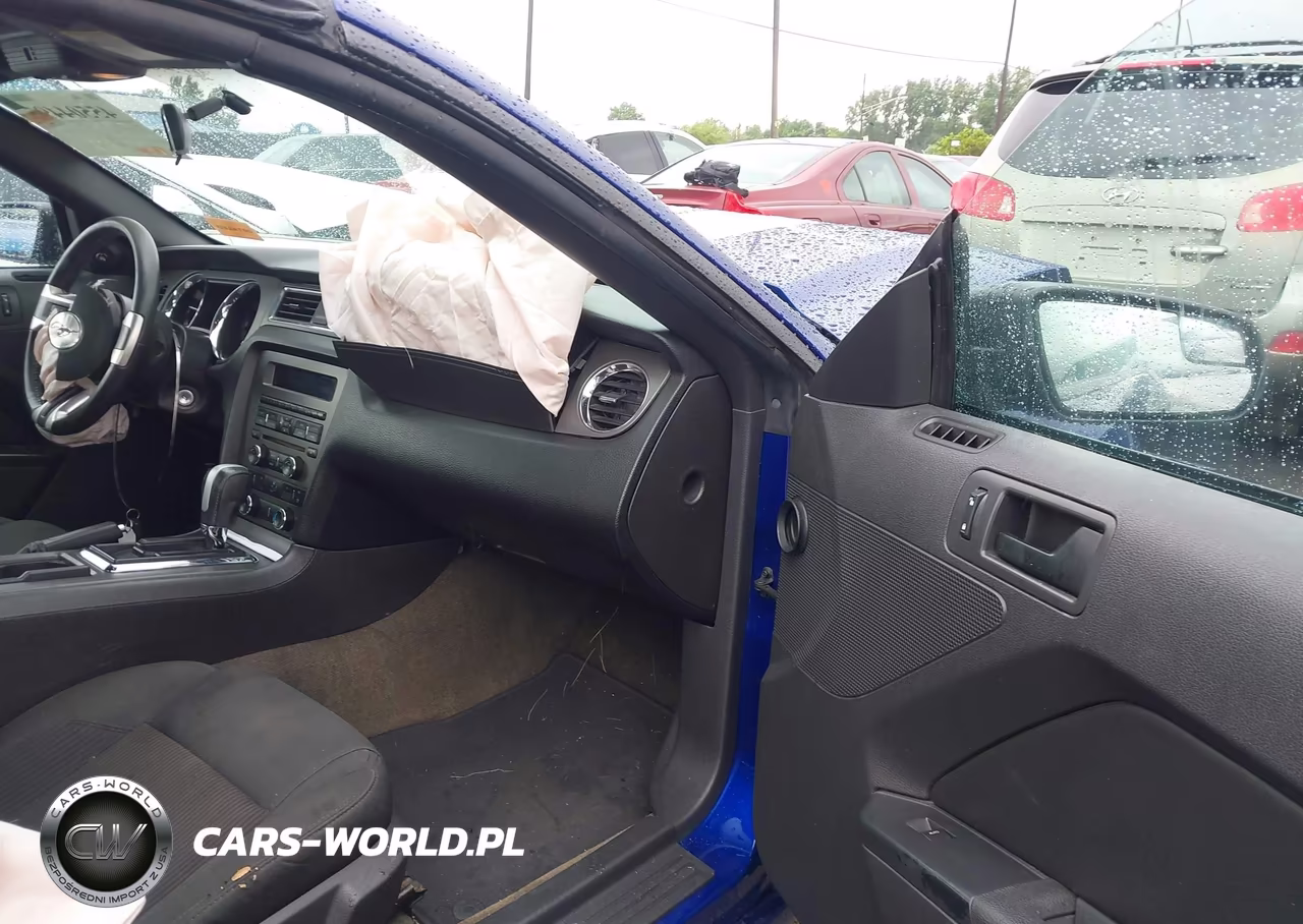 2014 Ford Mustang V6 VIN:1ZVBP8EM5E5224743 - 5