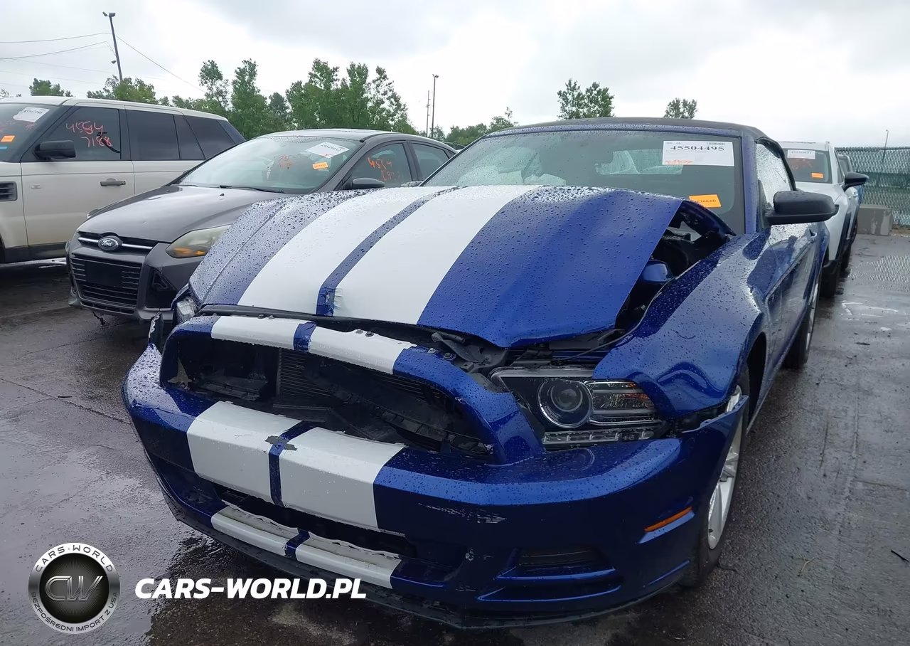 2014 Ford Mustang V6 VIN:1ZVBP8EM5E5224743 - 6