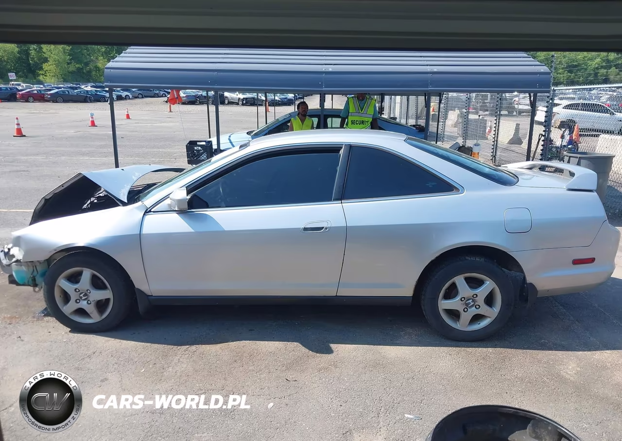 2000 Honda Accord 2.3 Lx VIN:1HGCG3260YA032983 - 14