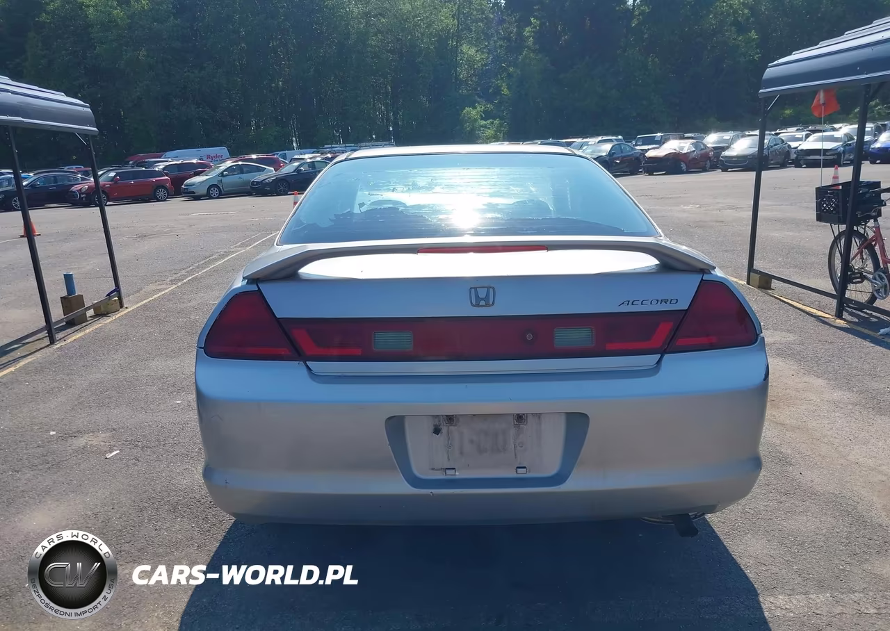 2000 Honda Accord 2.3 Lx VIN:1HGCG3260YA032983 - 16