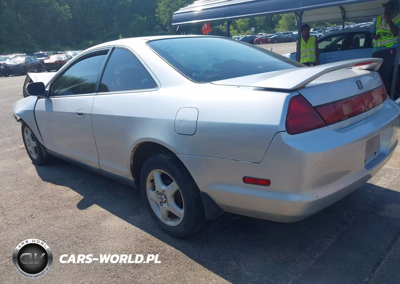 2000 Honda Accord 2.3 Lx VIN:1HGCG3260YA032983 - 3