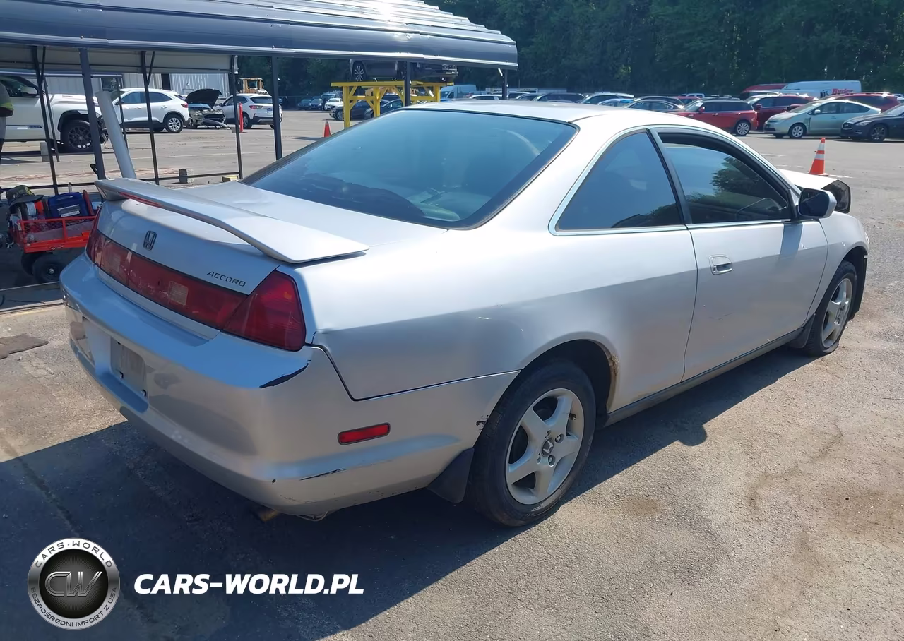 2000 Honda Accord 2.3 Lx VIN:1HGCG3260YA032983 - 4