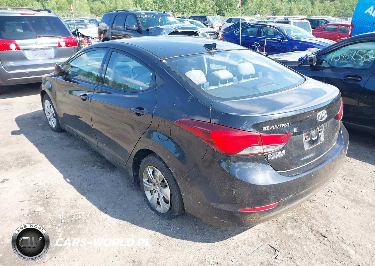 2016 Hyundai Elantra Se VIN:5NPDH4AE2GH685837 - 3