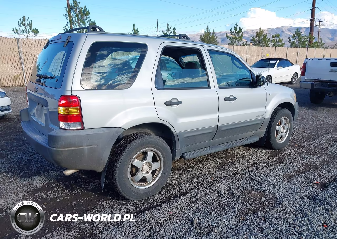 2002 Ford Escape Xls VIN:1FMYU02102KC83371 - 4