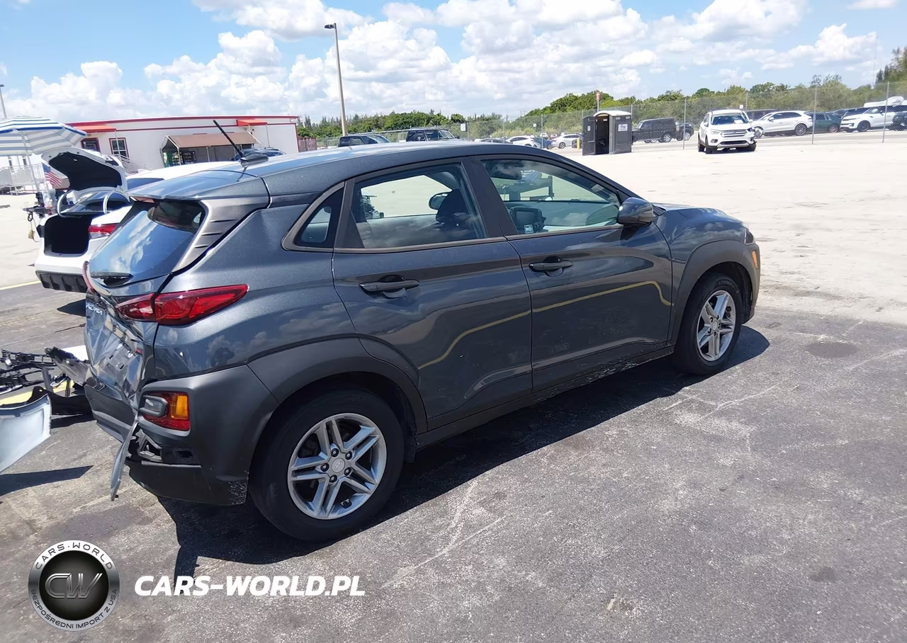 2020 Hyundai Kona Se VIN:KM8K12AA7LU520794 - 4