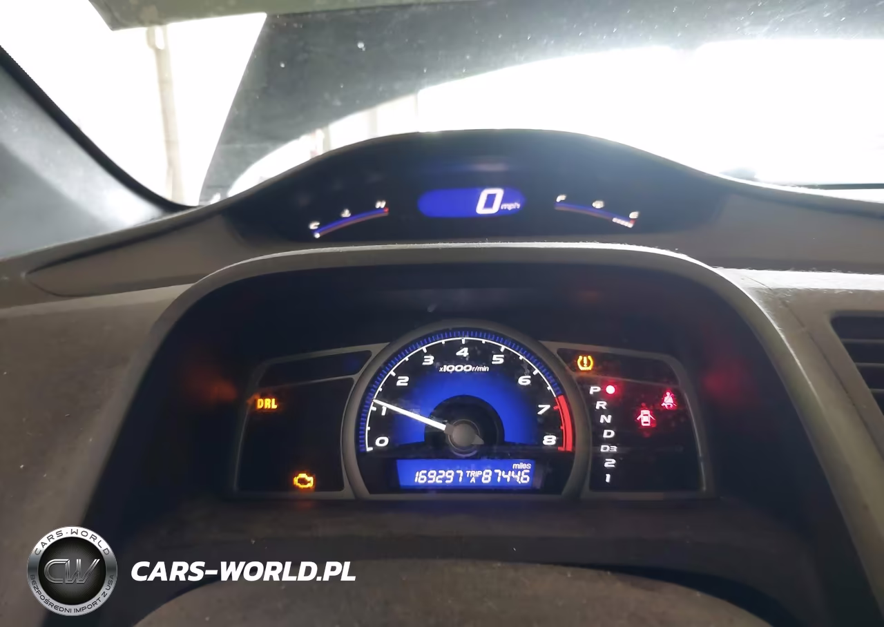 2008 Honda Civic Lx VIN:2HGFG12648H507862 - 7