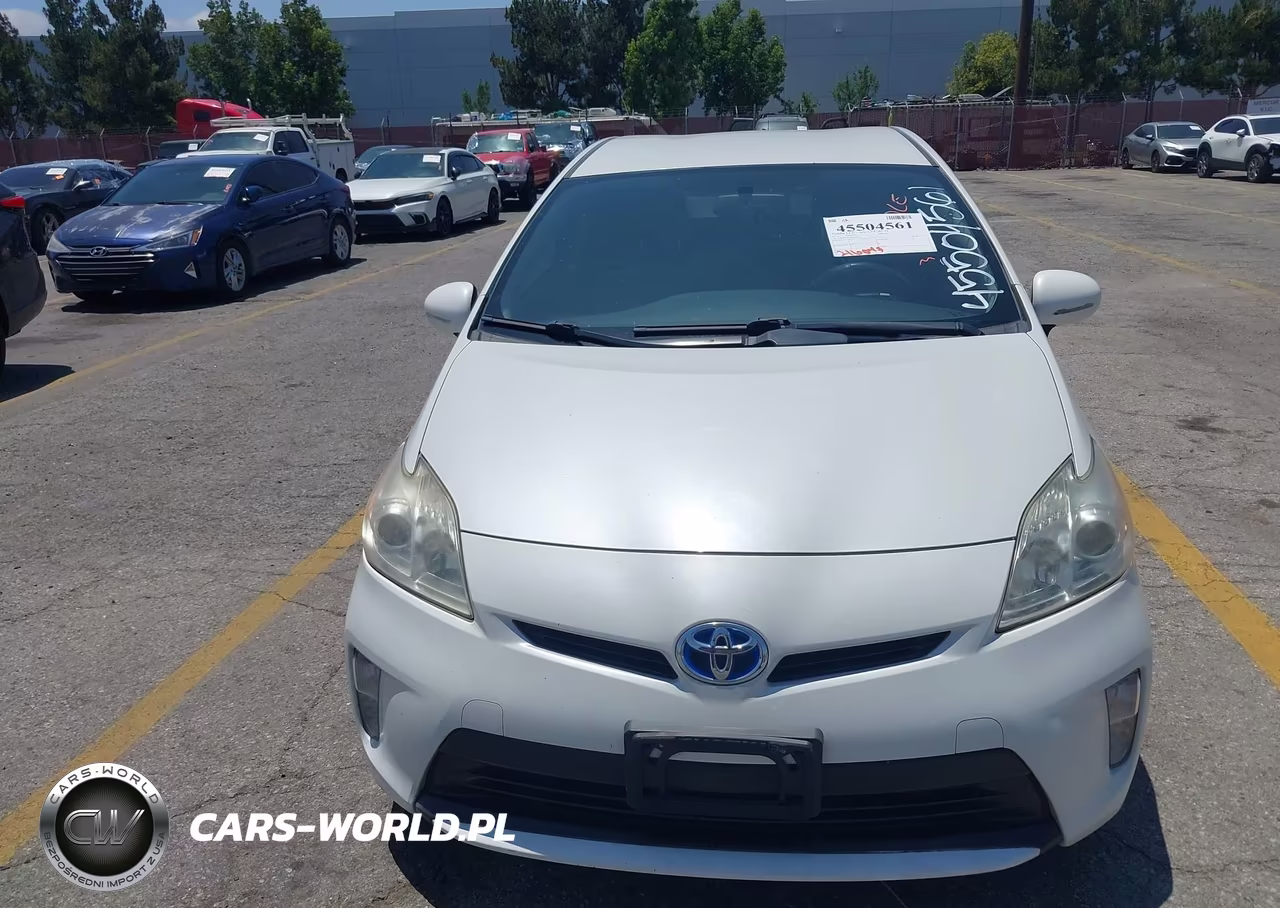 2015 Toyota Prius Two VIN:JTDKN3DU4F0415016 - 6