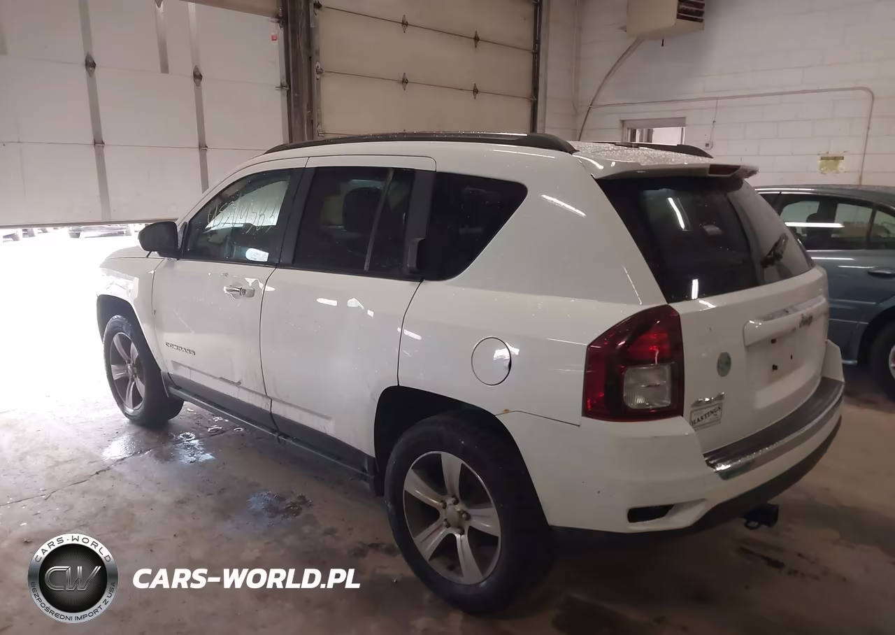 2016 Jeep Compass High Altitude Edition VIN:1C4NJDEB9GD684232 - 3