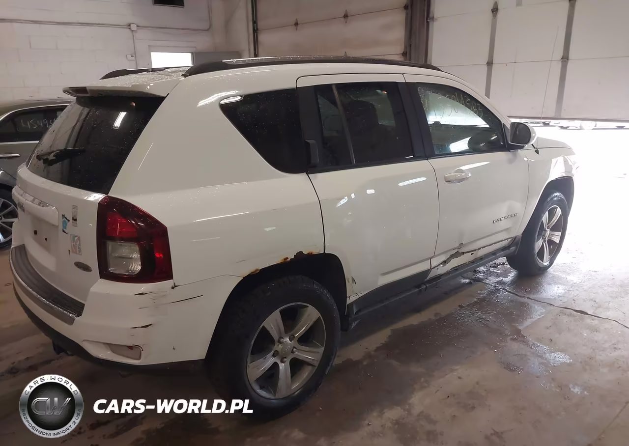 2016 Jeep Compass High Altitude Edition VIN:1C4NJDEB9GD684232 - 4