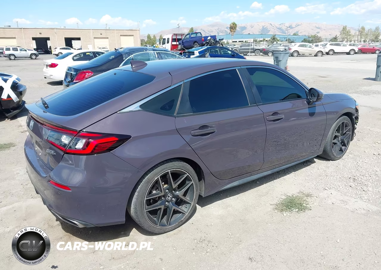 2022 Honda Civic Sport Touring VIN:19XFL1H82NE020976 - 4