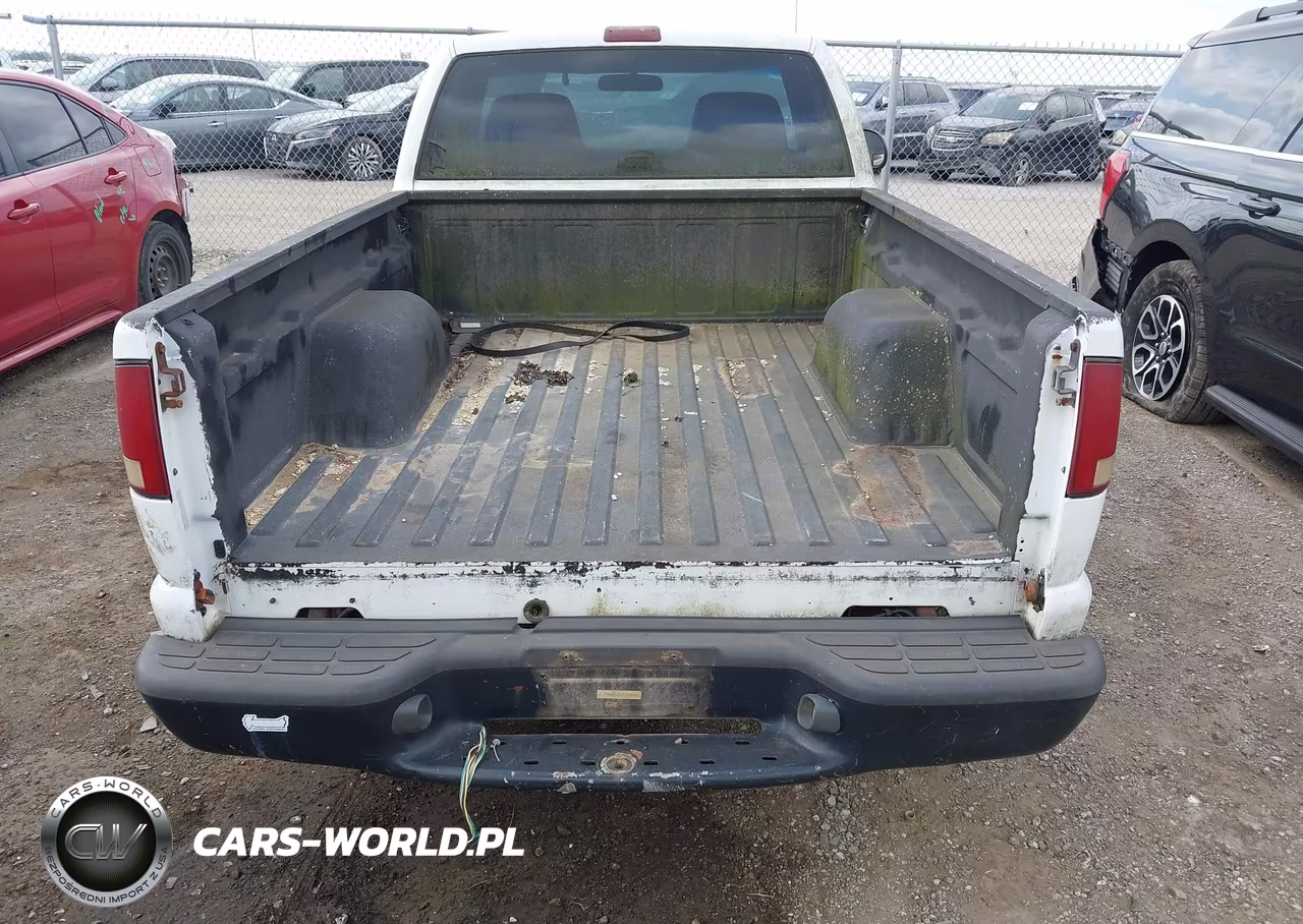 2000 Chevrolet S-10 VIN:1GCCS1448Y8112827 - 14