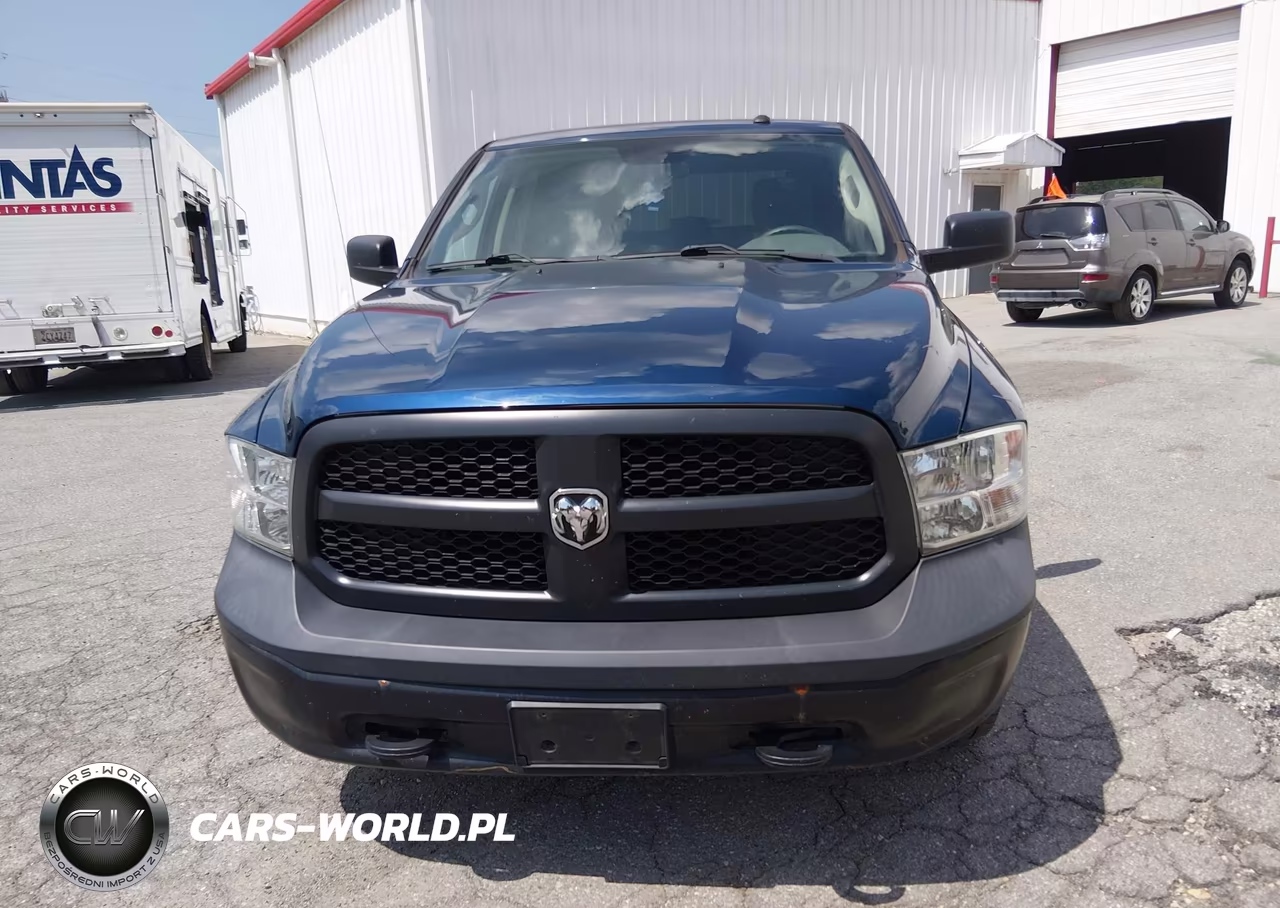 2019 Ram 1500 Classic Tradesman 4X4 5'7 Box VIN:3C6RR7KG9KG567314 - 12