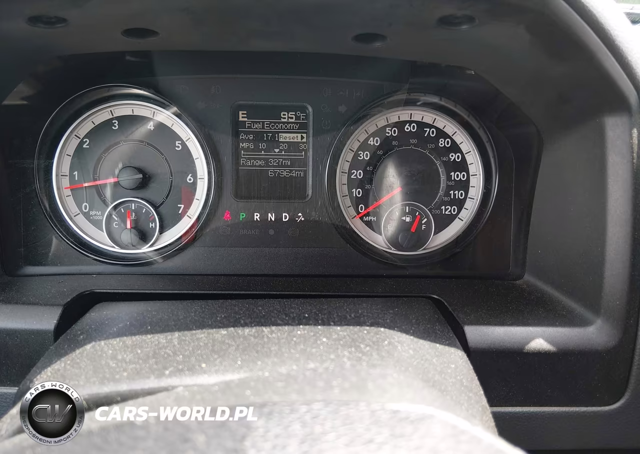 2019 Ram 1500 Classic Tradesman 4X4 5'7 Box VIN:3C6RR7KG9KG567314 - 15
