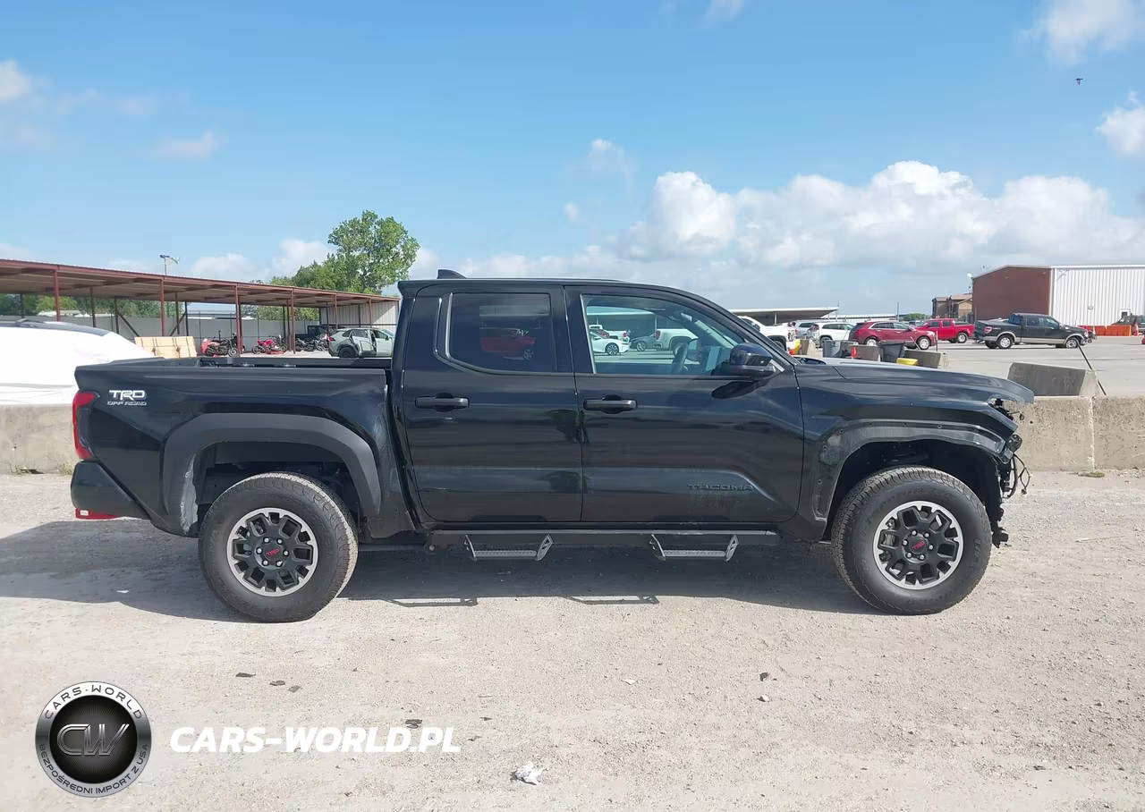 2025 Toyota Tacoma Trd Off Road VIN:3TMLB5JN8SM174851 - 14