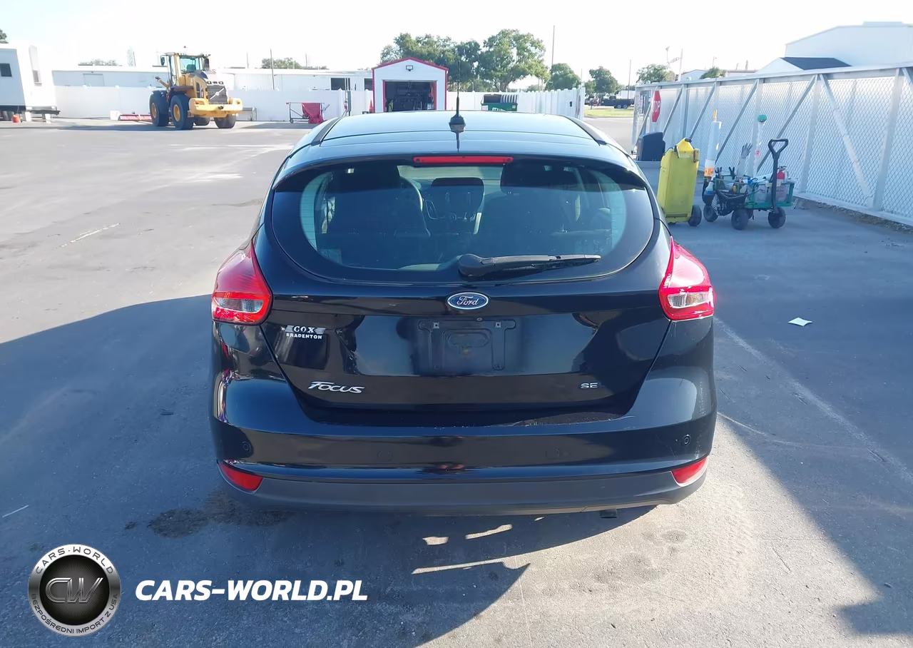 2017 Ford Focus Sel VIN:1FADP3M28HL225504 - 16
