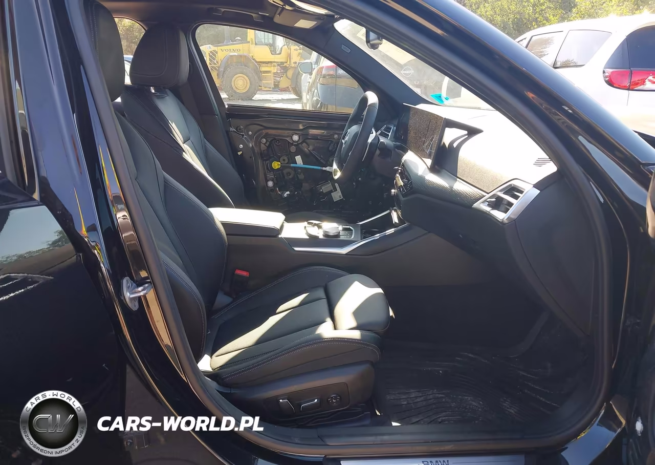 2025 BMW 330I xDrive VIN:3MW89CW05S8F34117 - 5