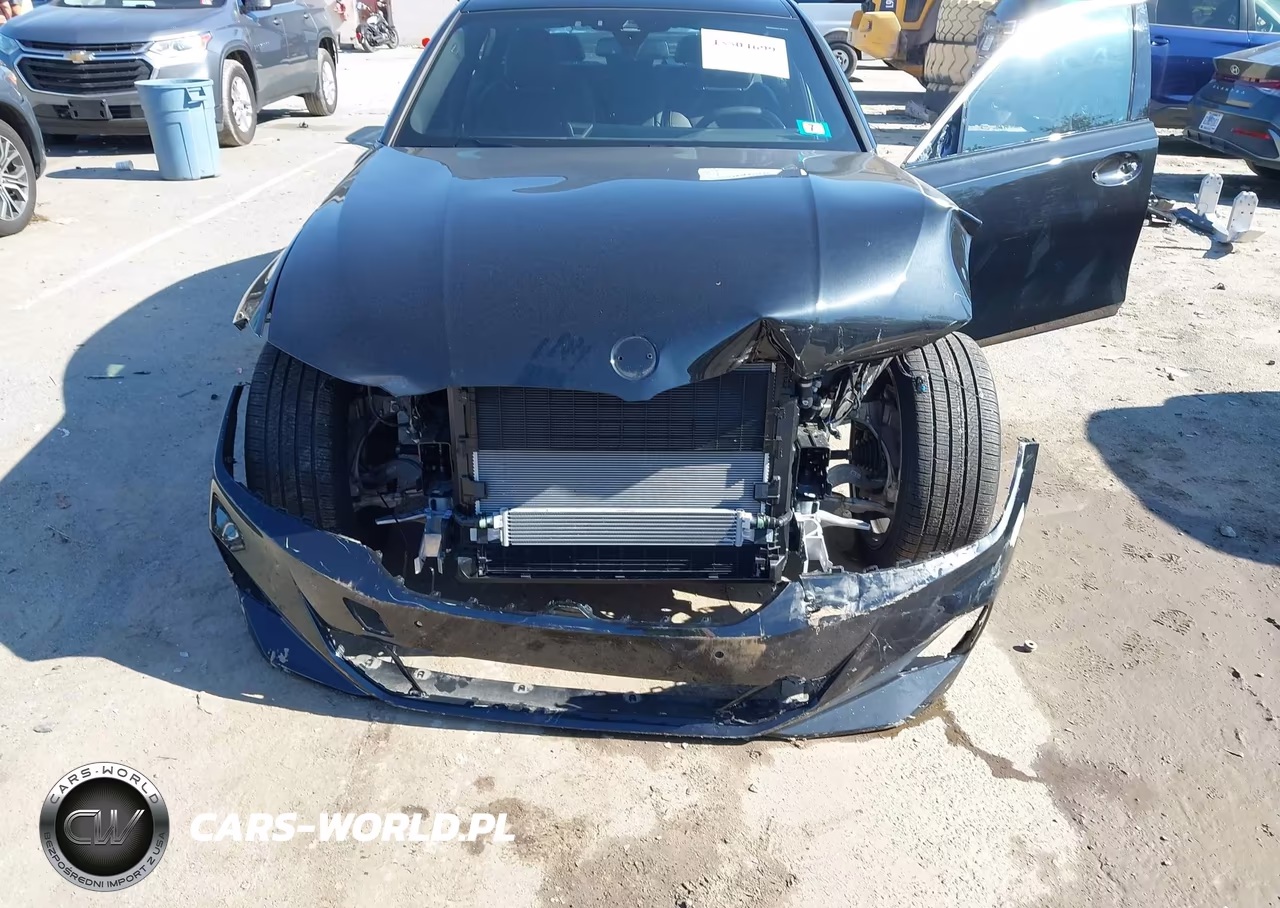 2025 BMW 330I xDrive VIN:3MW89CW05S8F34117 - 6