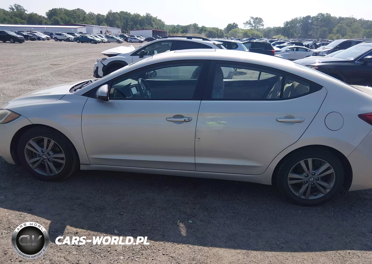 2017 Hyundai Elantra Value Edition VIN:5NPD84LF8HH138109 - 14