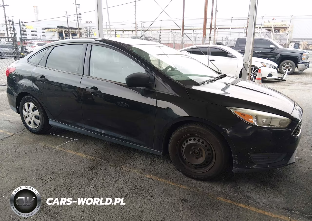 2017 Ford Focus S – zdjęcie 1 z 17