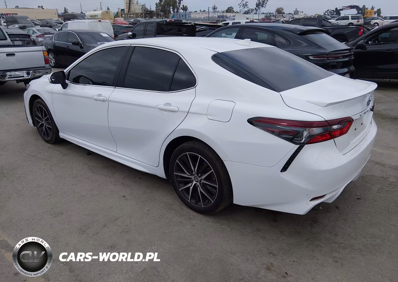 2024 Toyota Camry Se VIN:4T1G11AK9RU897113 - 3