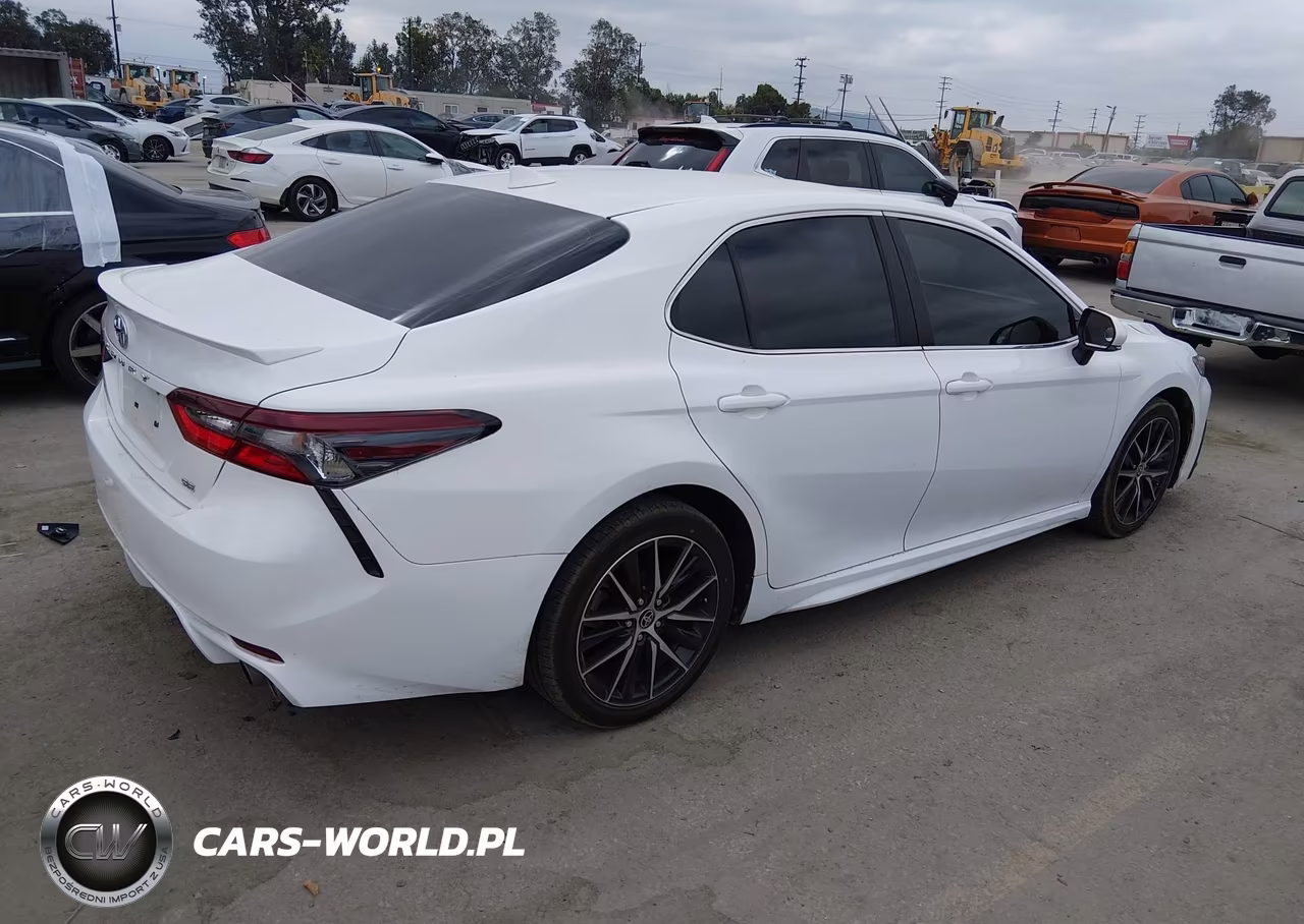2024 Toyota Camry Se VIN:4T1G11AK9RU897113 - 4