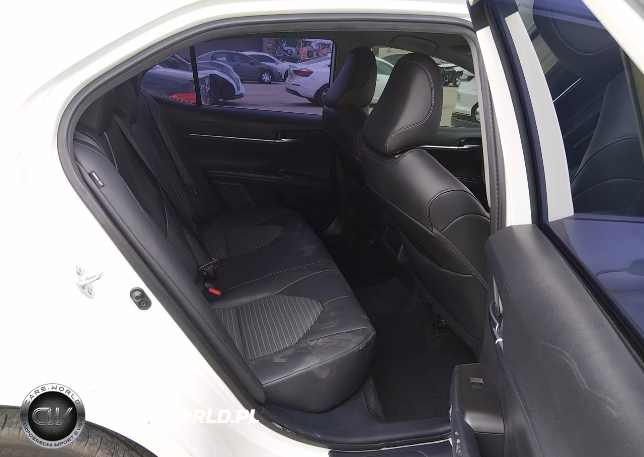 2024 Toyota Camry Se VIN:4T1G11AK9RU897113 - 8