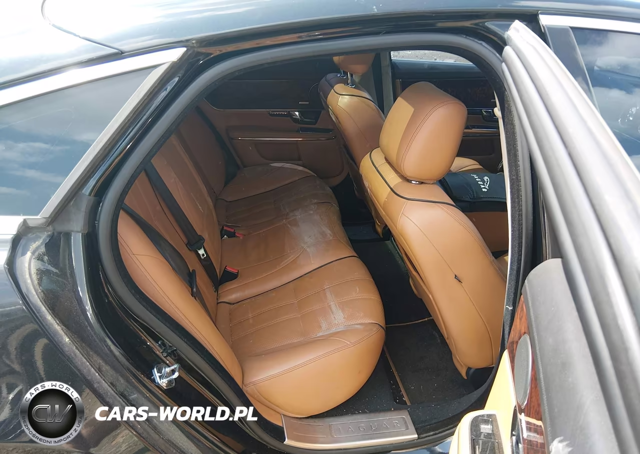 2011 Jaguar Xj Supercharged VIN:SAJWA1GE9BMV02498 - 8