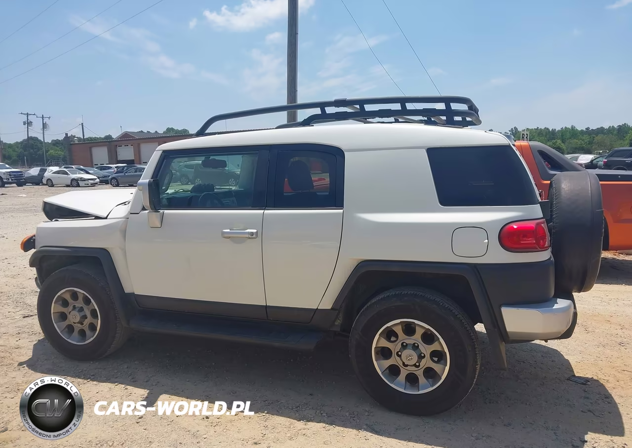 2011 Toyota Fj Cruiser VIN:JTEBU4BF0BK102147 - 14