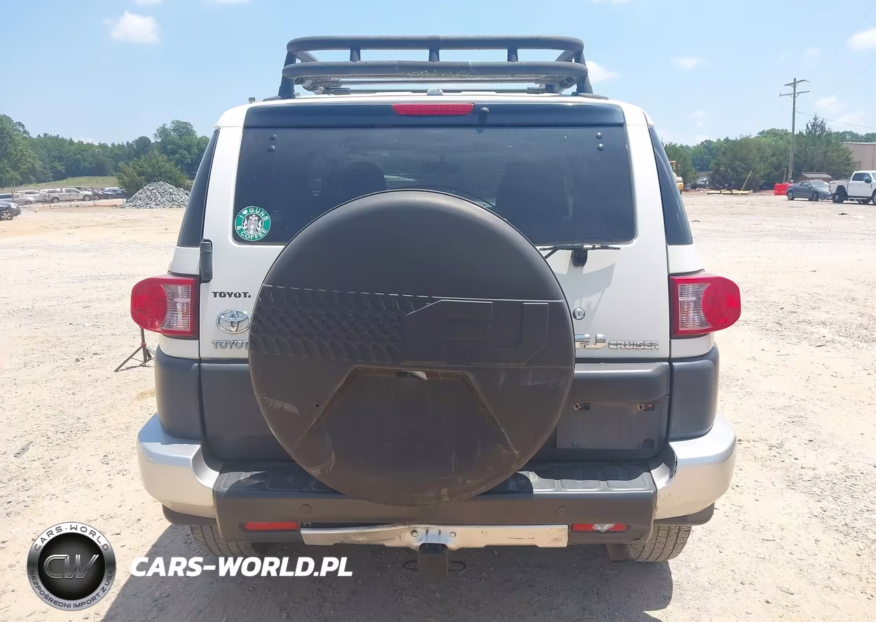 2011 Toyota Fj Cruiser VIN:JTEBU4BF0BK102147 - 16