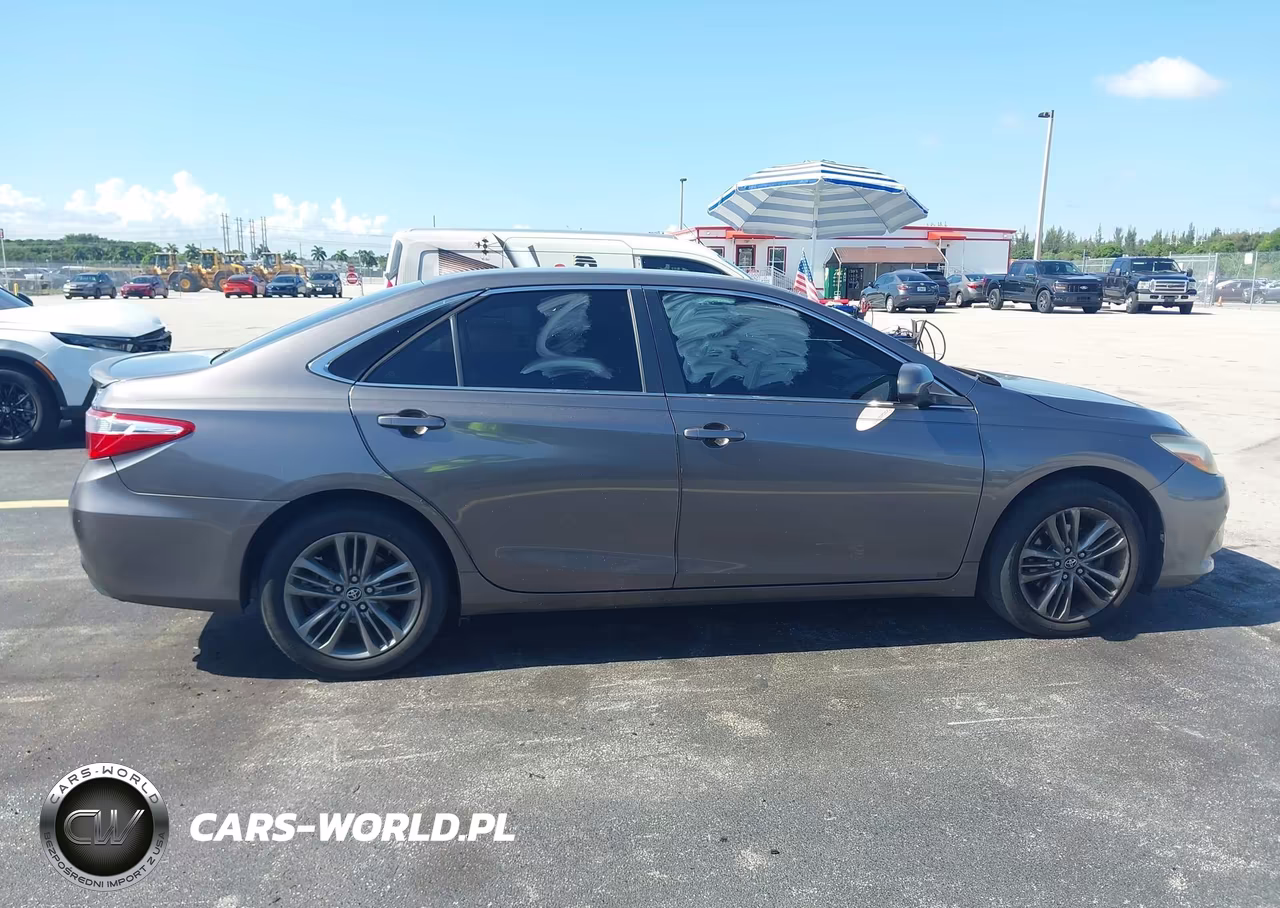 2017 Toyota Camry Se VIN:4T1BF1FK2HU308390 - 13