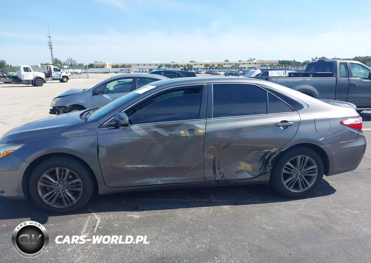 2017 Toyota Camry Se VIN:4T1BF1FK2HU308390 - 6