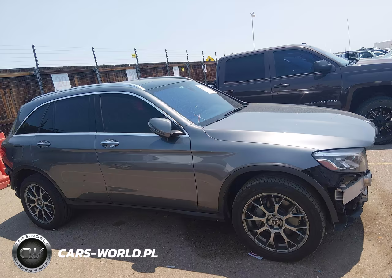2018 Mercedes-Benz Glc 300 4Matic VIN:WDC0G4KB3JV104725 - 14