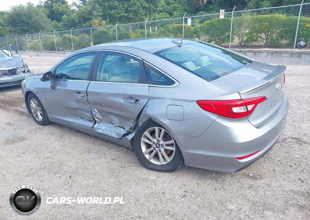 2017 Hyundai Sonata VIN:5NPE24AF5HH441308 - 3