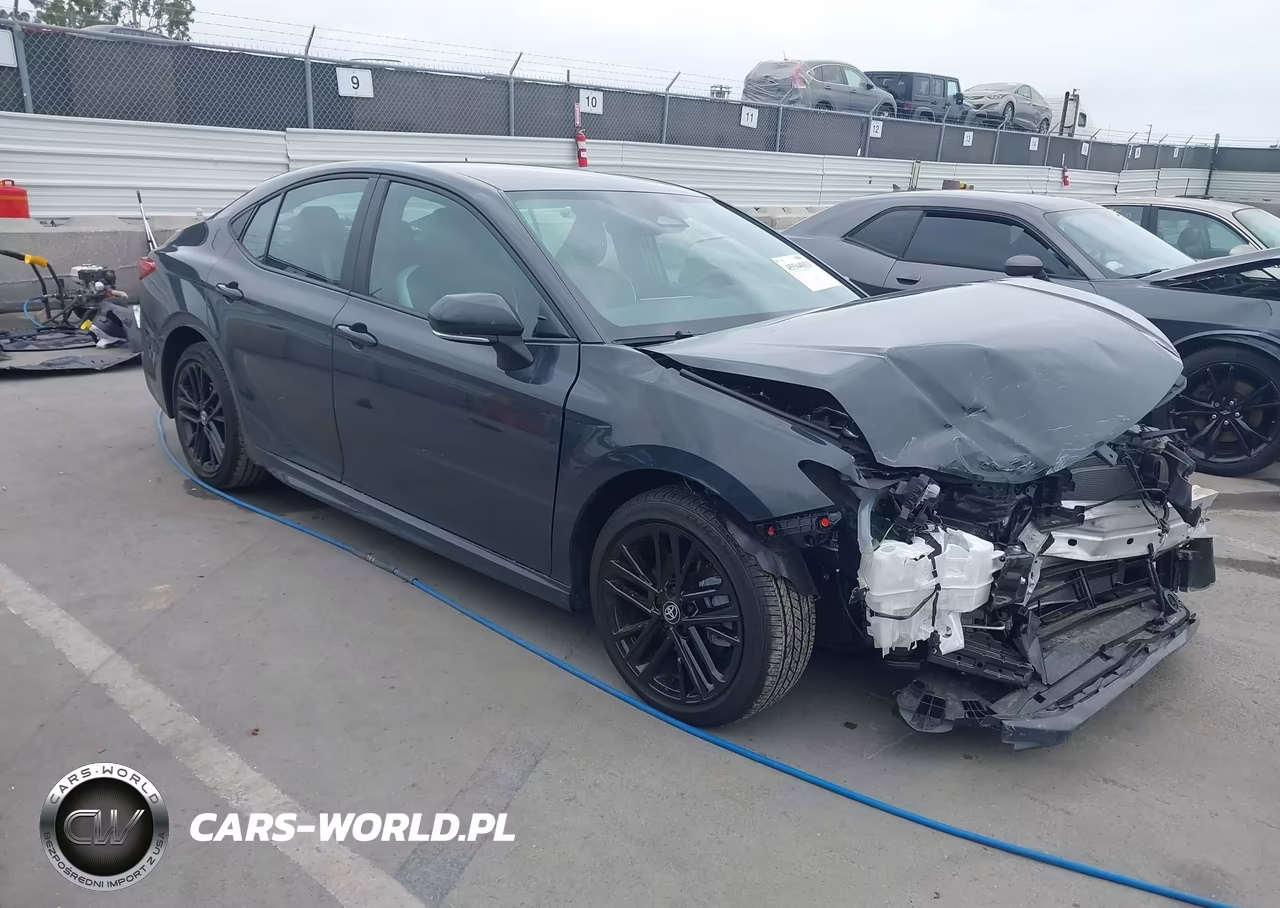 2026 Toyota Camry Se – zdjęcie 1 z 17